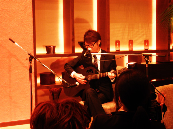 taka_08.jpg